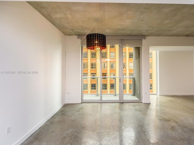 151 SE 1st St 805, Miami, FL 33131