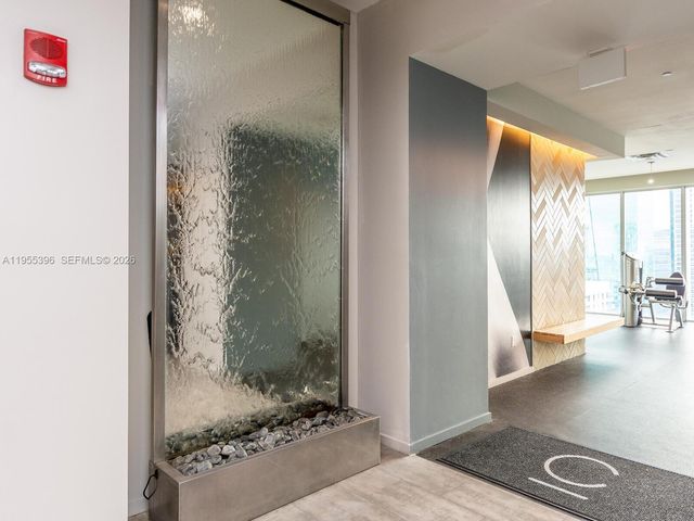 151 SE 1st St 805, Miami, FL 33131