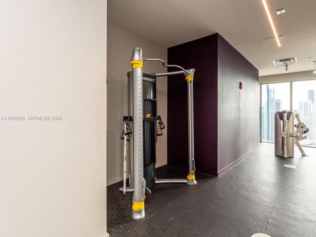 151 SE 1st St 805, Miami, FL 33131