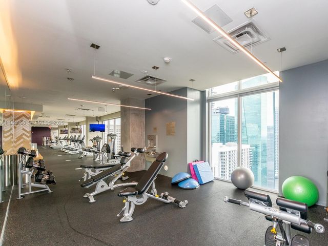 151 SE 1st St 805, Miami, FL 33131