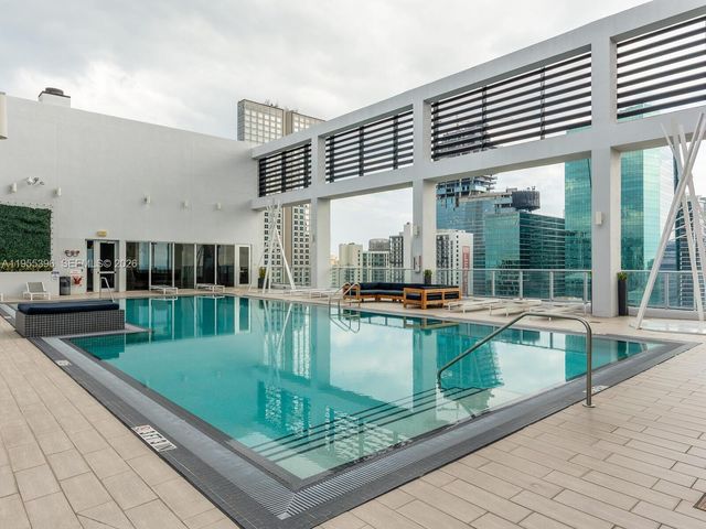 151 SE 1st St 805, Miami, FL 33131