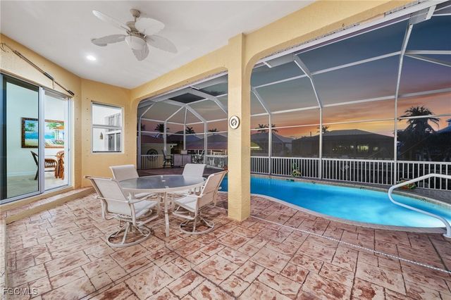 2372 Sapodilla LN, St James City, FL 33956