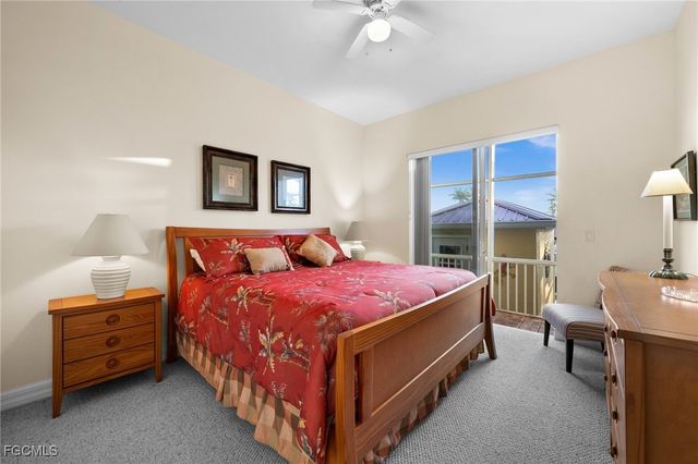 2372 Sapodilla LN, St James City, FL 33956