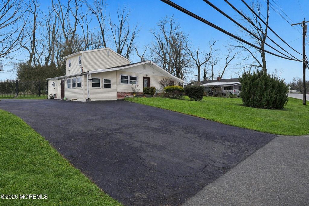 608 Wayside Road, Neptune Township, NJ 07753