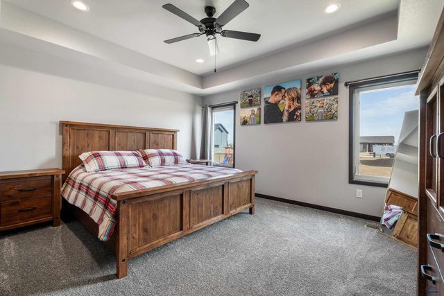 612 ANTIETAM DR, Box Elder, SD 57719