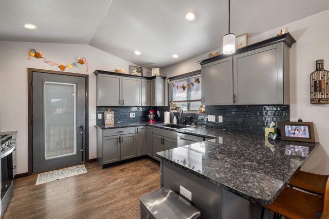 612 ANTIETAM DR, Box Elder, SD 57719