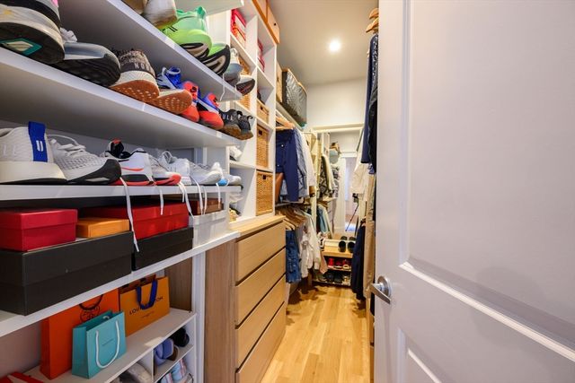 8 Manley St 1, Boston, MA 02122