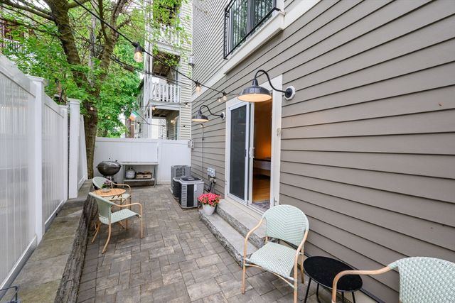 8 Manley St 1, Boston, MA 02122