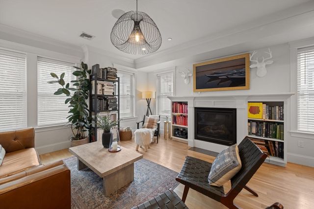 8 Manley St 1, Boston, MA 02122