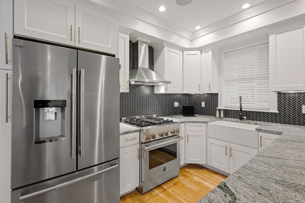 8 Manley St 1, Boston, MA 02122