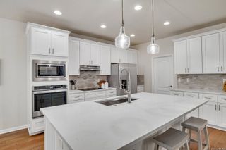 21411 Battle Crk, San Antonio, TX 78258