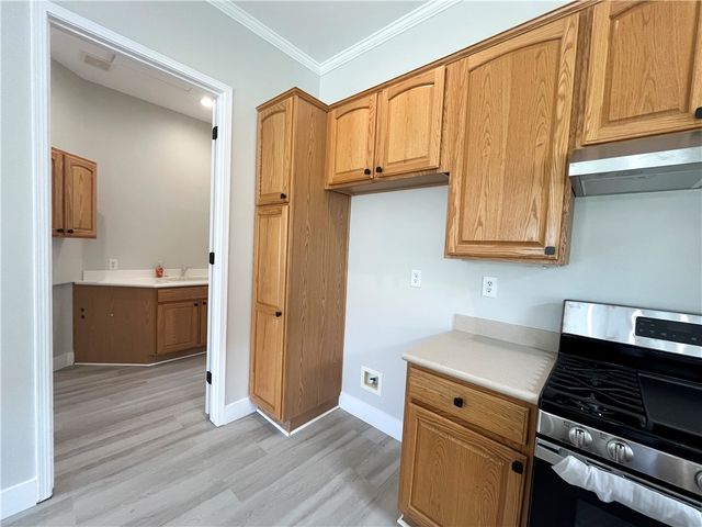 512 Brooklawn, Banning, CA 92220