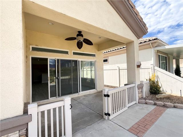 512 Brooklawn, Banning, CA 92220