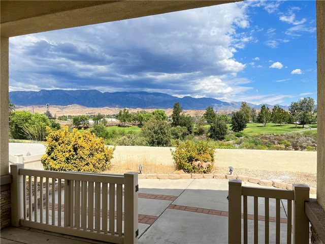 512 Brooklawn, Banning, CA 92220