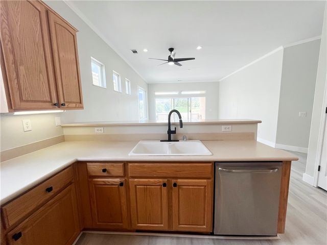 512 Brooklawn, Banning, CA 92220