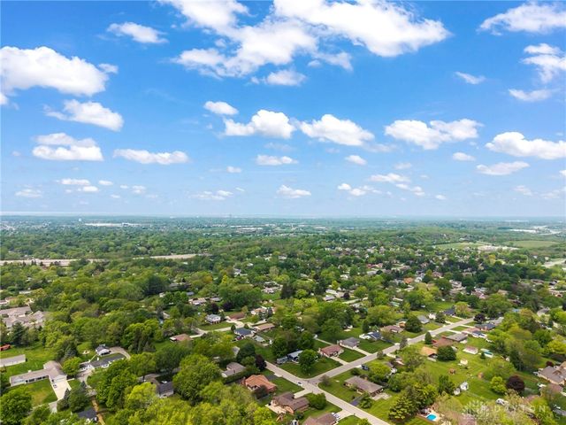 4030 Danern Drive, Beavercreek, OH 45430