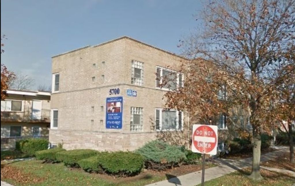 5700 W 35th Street 8N, Cicero, IL 60804