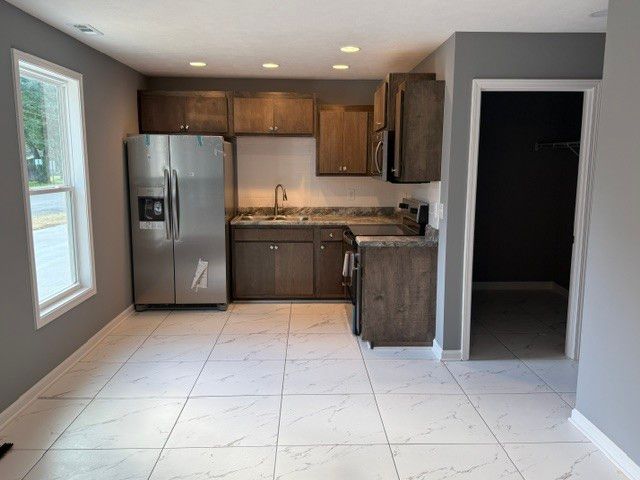 703 S Franklin St, Tullahoma, TN 37388