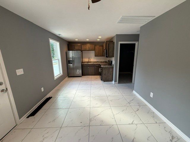 703 S Franklin St, Tullahoma, TN 37388