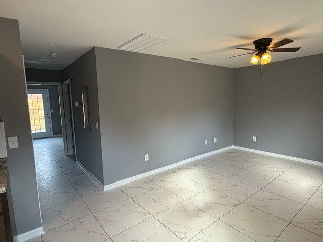 703 S Franklin St, Tullahoma, TN 37388
