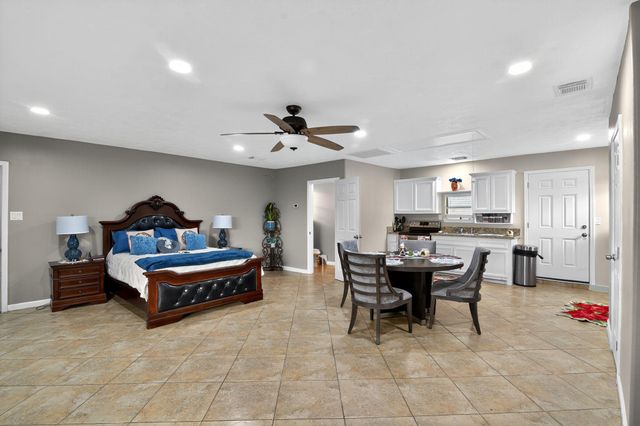 15432 Atwood Lane, Crosby, TX 77532