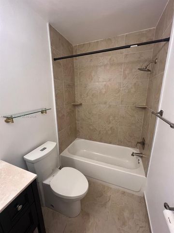 4517 NE 21st Ave 2, Fort Lauderdale, FL 33308