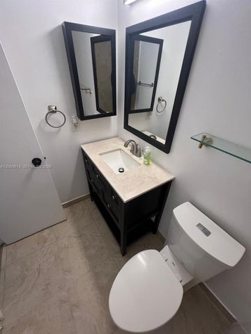 4517 NE 21st Ave 2, Fort Lauderdale, FL 33308