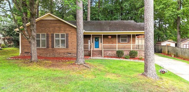 102 Whithorne Drive, Garner, NC 27529