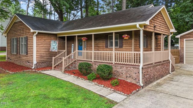 102 Whithorne Drive, Garner, NC 27529