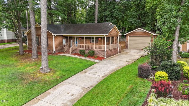 102 Whithorne Drive, Garner, NC 27529
