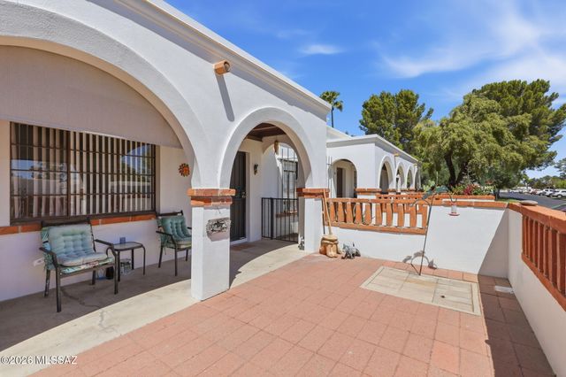 436 S Paseo Madera Unit B, Green Valley, AZ 85614