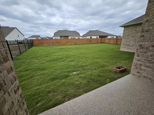 104 Palatino BND, Liberty Hill, TX 78642