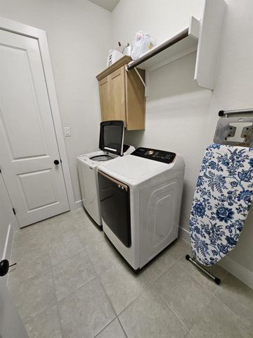 104 Palatino BND, Liberty Hill, TX 78642