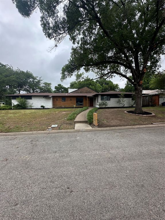 7601 Kevin Drive, Richland Hills, TX 76118