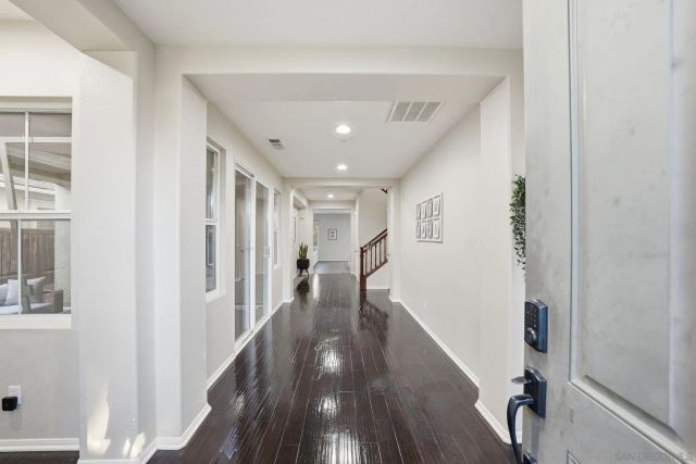 2923 Oro Blanco Cir, Escondido, CA 92027