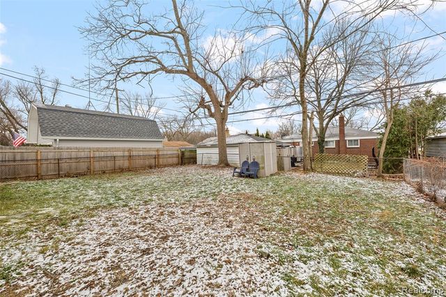 1311 W Windemere Avenue, Royal Oak, MI 48073