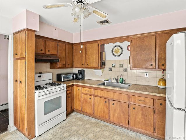 143 S Harrison Avenue, Congers, NY 10920