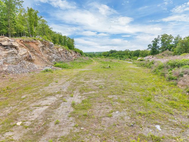 10 Riverside Drive, Sprague, CT 06330