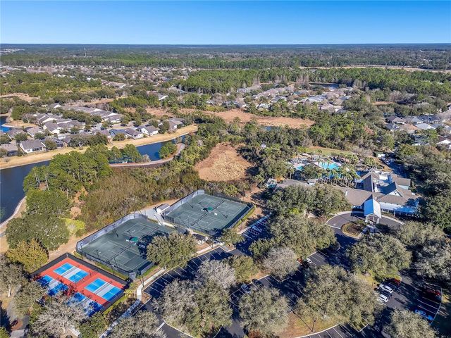 1088 AVERY MEADOWS WAY, Deland, FL 32724