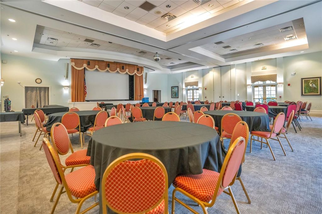 Image 35 of property listing at 1088 AVERY MEADOWS WAY, Deland, FL 32724