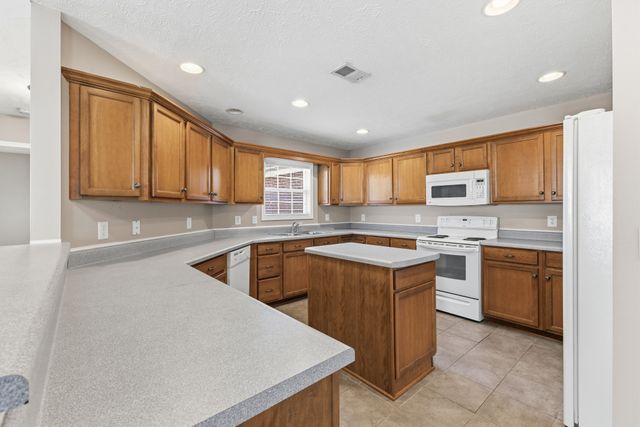 395 Devon Chase Hl Unit 1004, Gallatin, TN 37066