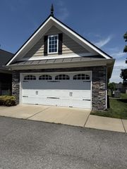 395 Devon Chase Hl Unit 1004, Gallatin, TN 37066