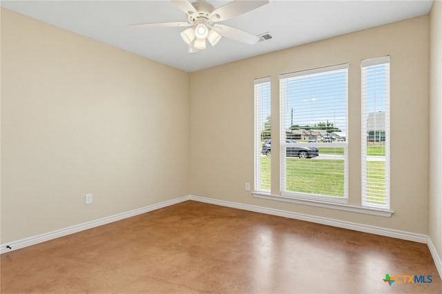 1124 Limestone Drive, Lampasas, TX 76550