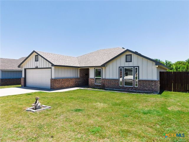 1124 Limestone Drive, Lampasas, TX 76550