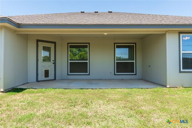 1124 Limestone Drive, Lampasas, TX 76550