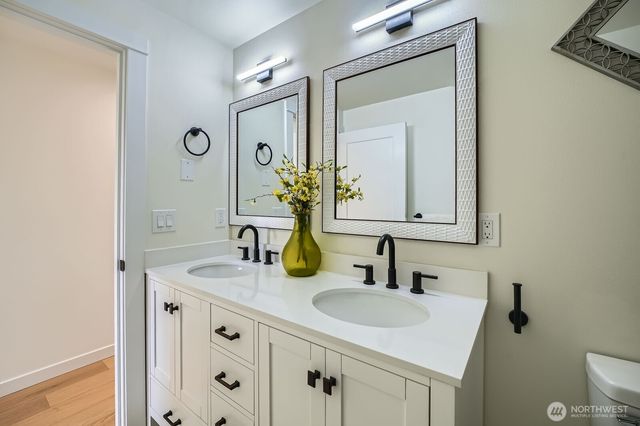 5930 18th Avenue S, Seattle, WA 98108