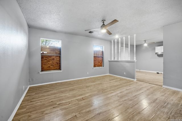 8017 Chipping, San Antonio, TX 78239