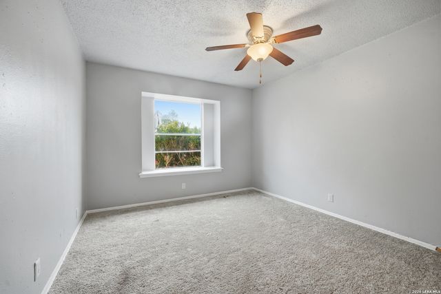 8017 Chipping, San Antonio, TX 78239