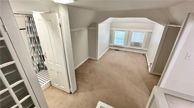 831 W 39th Terrace, Kansas City, MO 64111
