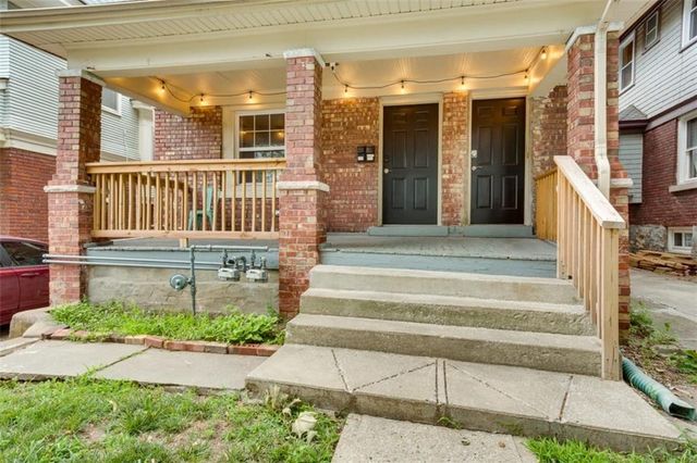 831 W 39th Terrace, Kansas City, MO 64111